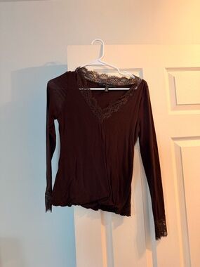 White House Black Market Brown Lace-Trim V-Neck Long Sleeve Top